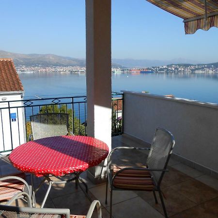 Gogi Apartman Donji Okrug  Exterior foto